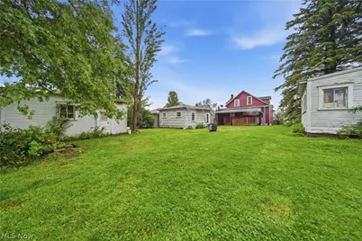 328 Portage Street NW, North Canton, OH 44720 - Photo 33