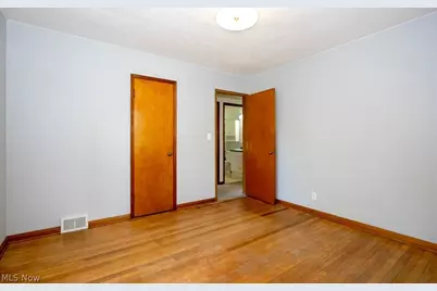 576 Hartzler Street, Wooster, OH 44691 - Photo 11