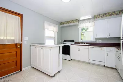 576 Hartzler Street, Wooster, OH 44691 - Photo 7