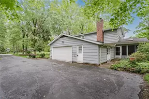 6424 Creekside Trail, Solon, OH 44139 - Photo 29