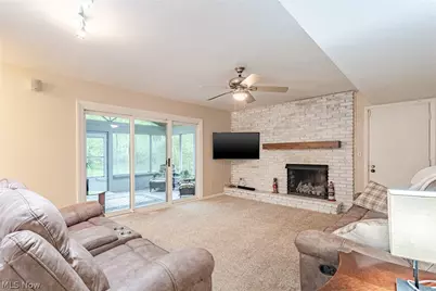6424 Creekside Trail, Solon, OH 44139 - Photo 15