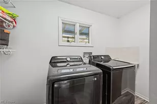 18976 Thorpe Rd, Chagrin Falls, OH 44023 - Photo 19