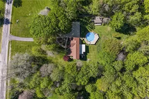 18976 Thorpe Rd, Chagrin Falls, OH 44023 - Photo 43