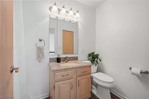 18976 Thorpe Rd, Chagrin Falls, OH 44023 - Photo 25