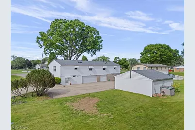 120 Center Road, New Franklin, OH 44319 - Photo 5