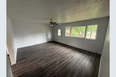 740 Ashwood Lane NE, New Philadelphia, OH 44663 - Photo 3
