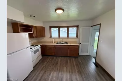 740 Ashwood Lane NE, New Philadelphia, OH 44663 - Photo 5