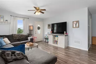 1003 Wabash Ave, Zanesville, OH 43701 - Photo 13
