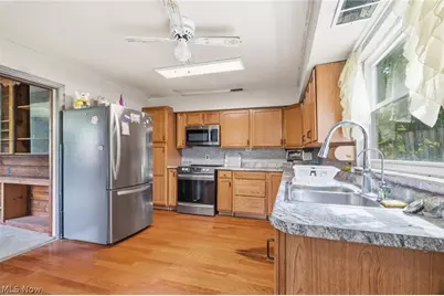 15086 Greenbower Street NE, Alliance, OH 44601 - Photo 11