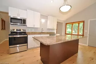 7101 Ivy Ct, Mentor, OH 44095 - Photo 7