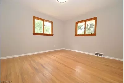 7101 Ivy Court, Mentor, OH 44095 - Photo 9