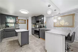501 Hamilton Ave NE, Canton, OH 44704 - Photo 9