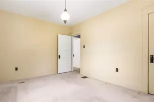 2800 E Pike, Zanesville, OH 43701 - Photo 23