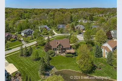 8135 Thackeray Court, Grandview Heights, OH 44147 - Photo 45