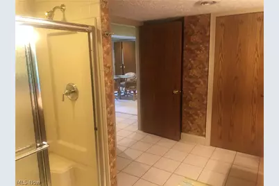 8135 Thackeray Court, Grandview Heights, OH 44147 - Photo 37