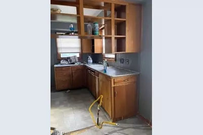 902 Alameda Avenue, Youngstown, OH 44510 - Photo 9