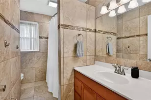 310 Montridge Dr, Canfield, OH 44406 - Photo 19