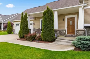 5858 NE Birmingham St, Canton, OH 44721 - Photo 3
