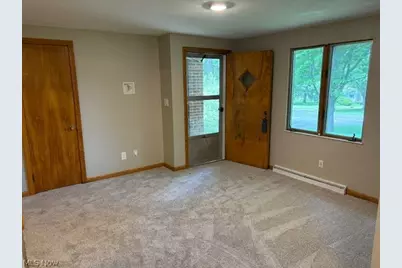 12900 Sunset Circle NW, Uniontown, OH 44685 - Photo 7