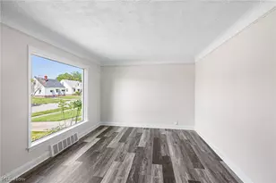 5915 Gerald Ave, Parma, OH 44129 - Photo 7