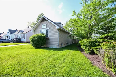 17725 Puritas Avenue, Loveland, OH 44135 - Photo 3