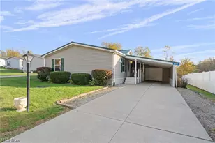 1005 Overlook Dr SW, Canton, OH 44706 - Photo 1