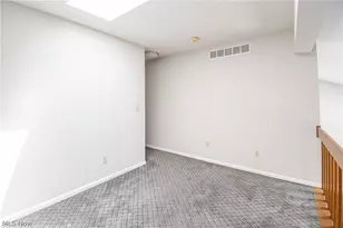 100 Silver Valley Blvd, Munroe Falls, OH 44262 - Photo 19