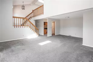 100 Silver Valley Blvd, Munroe Falls, OH 44262 - Photo 5