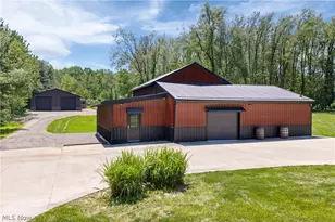 408 Center Rd, New Franklin, OH 44319 - Photo 41