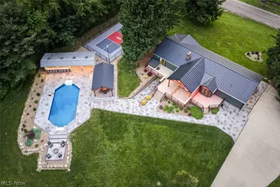 408 Center Road, New Franklin, OH 44319 - Photo 7
