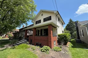 1033 Eastport Ave, Uhrichsville, OH 44683 - Photo 3