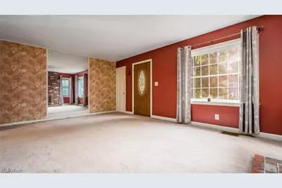 2067 Norwood Boulevard, Zanesville, OH 43701 - Photo 7