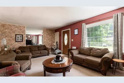 2067 Norwood Boulevard, Zanesville, OH 43701 - Photo 7