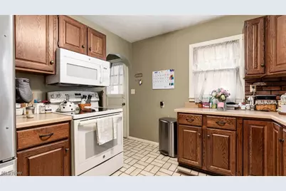 2067 Norwood Boulevard, Zanesville, OH 43701 - Photo 17