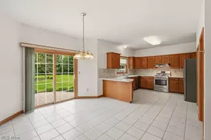 8428 Evergreen Dr, Northfield, OH 44067 - Photo 7