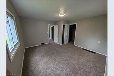 475 E 146th Street, Loveland, OH 44110 - Photo 19