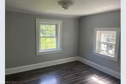 140 South Street NW, Navarre, OH 44662 - Photo 5