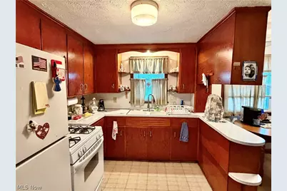180 Winchester Avenue, Youngstown, OH 44509 - Photo 13