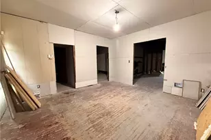 10704 Pasadena Ave, Loveland, OH 44108 - Photo 3