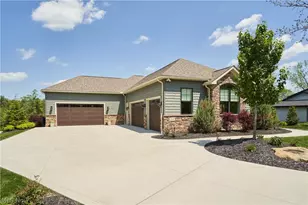 2141 Hayden Dr, Hinckley, OH 44233 - Photo 5