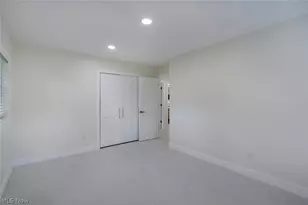 6967 Tamarack Dr, Hubbard, OH 44425 - Photo 21