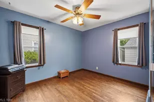 977 Learidge Rd, Lyndhurst, OH 44124 - Photo 19