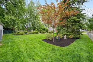 977 Learidge Rd, Lyndhurst, OH 44124 - Photo 41