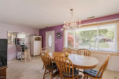 5363 Summit Road, Lyndhurst, OH 44124 - Photo 3