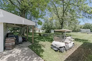 5363 Summit Rd, Lyndhurst, OH 44124 - Photo 21