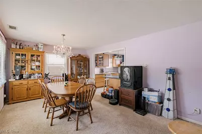 5363 Summit Road, Lyndhurst, OH 44124 - Photo 5