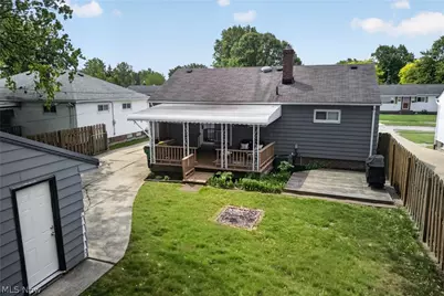 30121 Vineyard Road, Willowick, OH 44095 - Photo 45