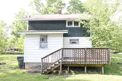 13004 Edison Street NE, Alliance, OH 44601 - Photo 29