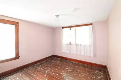13004 Edison Street NE, Alliance, OH 44601 - Photo 27