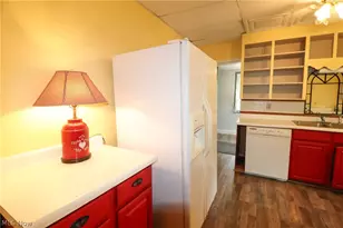 13004 Edison St NE, Alliance, OH 44601 - Photo 7
